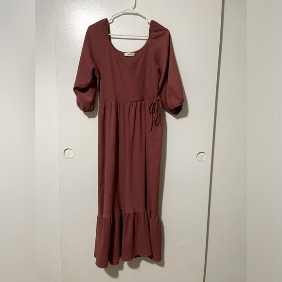 MNG puff balloon 3/4 sleeve wrap front midi dress marron pink - Picture 3 of 6